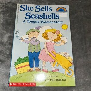 She Sells Seashells by the Seashore: A Tongue Twister Story, PB, Level 2 Reader